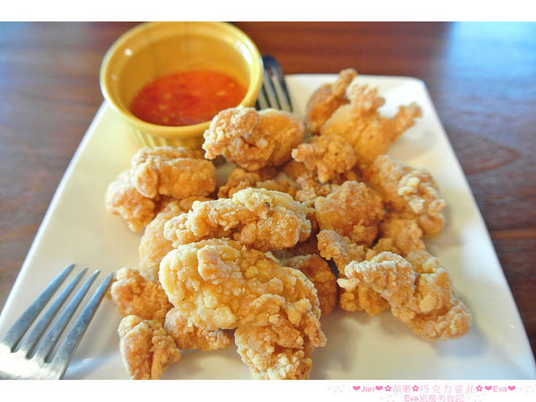 巧克力雲莊：【食、遊記】oO。。苗栗　巧克力雲莊　想了一世紀才又吃到的移山倒海草冰，簡直是把整座的草莓園搬來眼前，快來看看有多澎湃～o○。