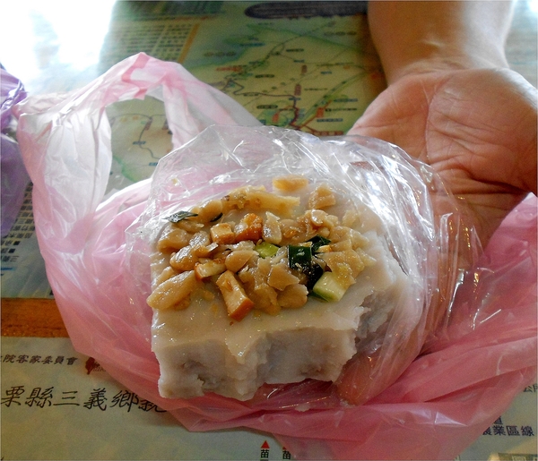 四月雪小徑：花都開好了～