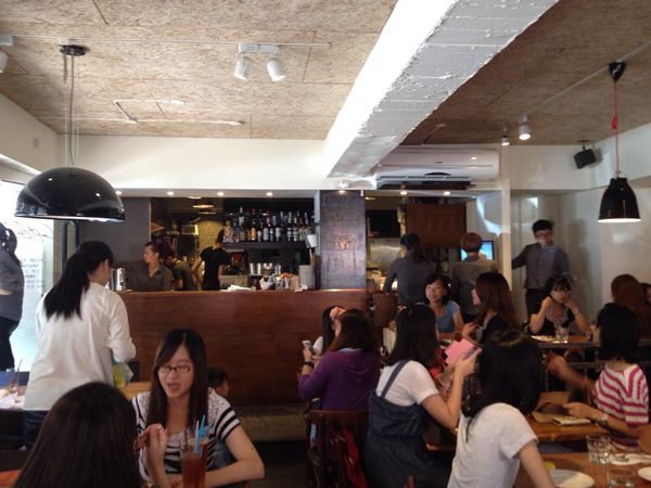 10636222_761572077219499_7783773233870844683_n