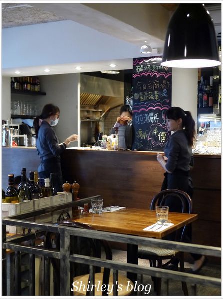 黑米CAFÉ.BISTRO: ConfitRémi 黑米Café‧Bistro