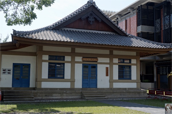 台南市忠義國小：[特色小學]台南忠義國小~百年建築藏身小學裡