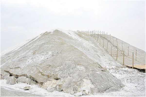 七股鹽山:【臺南】七股區。七股鹽山-鹽滷豆花.鹽滷奶茶.鹽滷茶葉蛋