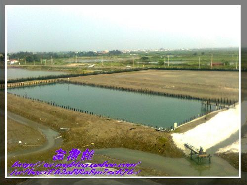 七股鹽山：(台南開車)七股鹽山