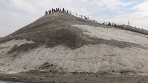 七股鹽山：201301272011台南自由行之七股鹽山