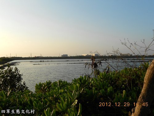 七股鹽山:府城觀光公車(一)~七股鹽山