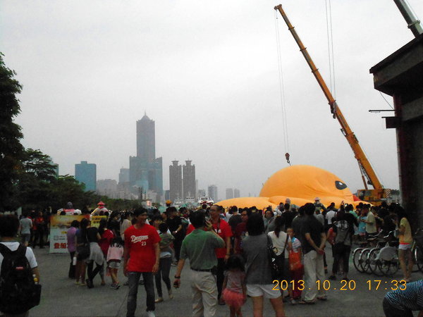 【高雄】光榮碼頭黃色小鴨入港：黃色小鴨畢業典禮