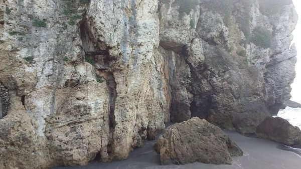 星空隧道：【高雄景點】旗津星空隧道