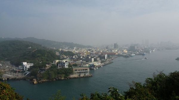 高雄燈塔：【高雄景點】俯瞰高雄港的優美景緻~高雄燈塔