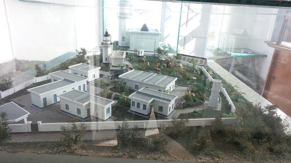 高雄燈塔：【高雄景點】俯瞰高雄港的優美景緻~高雄燈塔