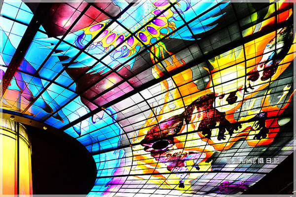 高雄捷運美麗島站：【高雄】新興區。美麗島捷運站 穹頂大廳 光之穹頂２.０再進化