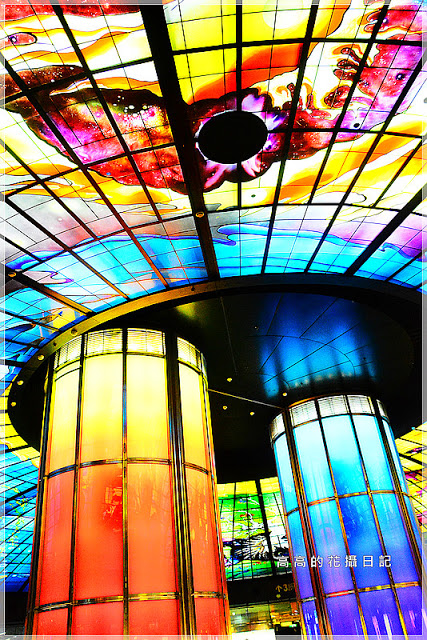 高雄捷運美麗島站：【高雄】新興區。美麗島捷運站 穹頂大廳 光之穹頂２.０再進化