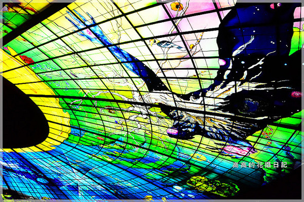 高雄捷運美麗島站：【高雄】新興區。美麗島捷運站 穹頂大廳 光之穹頂２.０再進化