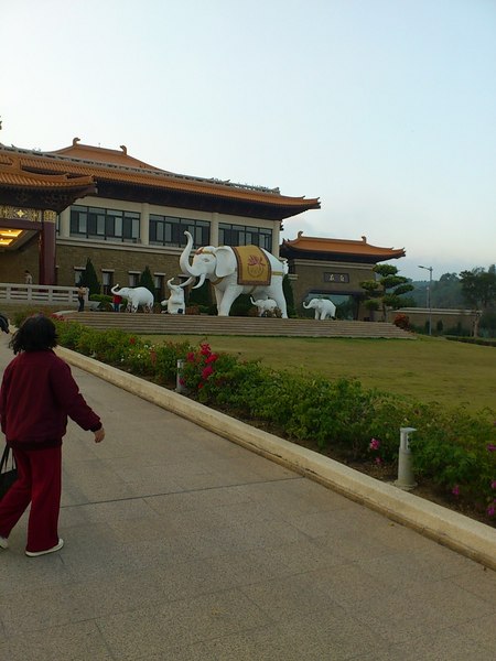 佛陀紀念館：[高雄][景點]大樹區~佛光山佛陀紀念館