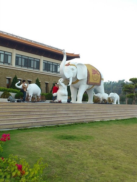 佛陀紀念館：[高雄][景點]大樹區~佛光山佛陀紀念館