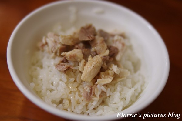 林聰明沙鍋魚頭(中正本店):嘉義美食~林聰明沙鍋魚頭店~鮮甜的湯頭,軟嫩的白菜真是可口丫