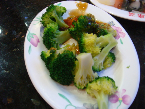 林聰明沙鍋魚頭(中正本店)：嘉義好吃沙鍋魚頭