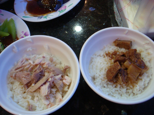 林聰明沙鍋魚頭(中正本店)：嘉義好吃沙鍋魚頭