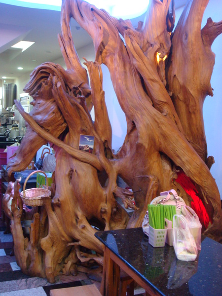 林聰明沙鍋魚頭(中正本店)：嘉義好吃沙鍋魚頭