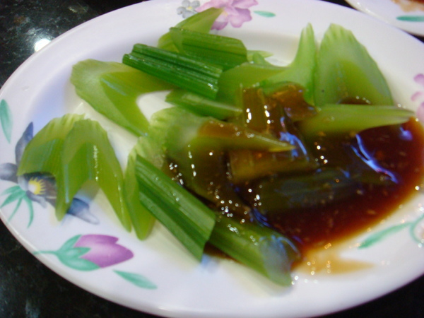 林聰明沙鍋魚頭(中正本店)：嘉義好吃沙鍋魚頭