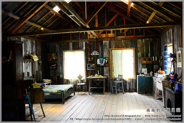 奮起湖現烤甜甜圈：【嘉義】竹崎鄉。奮起湖百年檜木現烤甜甜圈 ＆ 星空小木屋