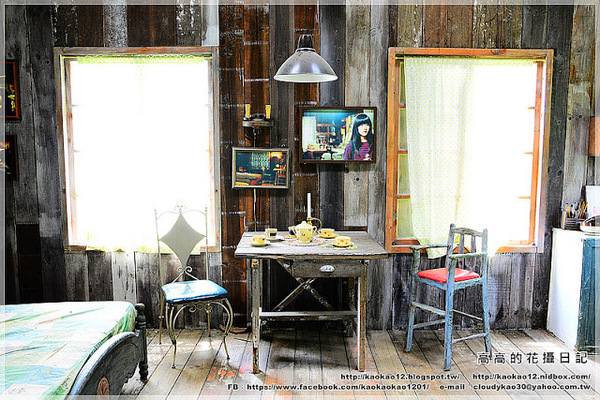 奮起湖現烤甜甜圈：【嘉義】竹崎鄉。奮起湖百年檜木現烤甜甜圈 ＆ 星空小木屋