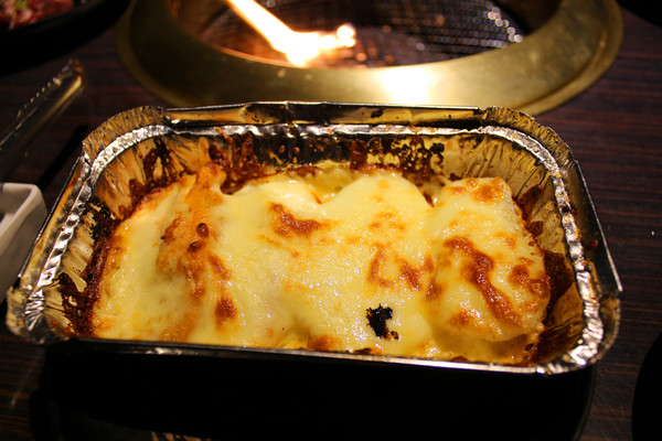 乾杯(淡水店)：[台北]親親五花肉讓我們『乾杯』吧〜