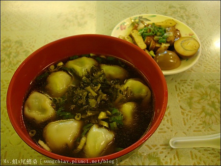 正宗牛肉麵水餃：［新北淡水］英專路夜市｜正宗牛肉麵．水餃