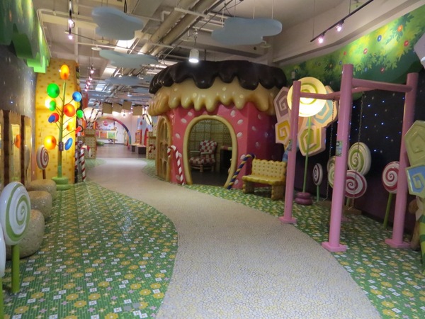 義大世界摩天輪：童話世界般的【義大世界/室內篇&摩天輪】