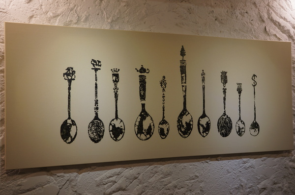 義派輕鬆：(胖樺食記)台北東區高CP值下午茶「義派輕鬆」。爆漿熔岩巧克力蛋糕加上香草冰淇淋無敵組合。