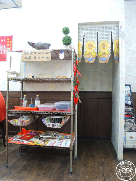 臻品牛肉麵館：呷飽祙【新北三峽･臻品牛肉麵館】休假很隨興的好吃麵店