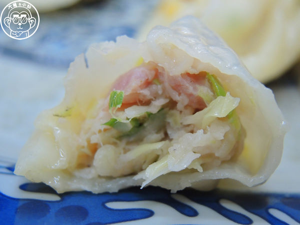 臻品牛肉麵館：呷飽祙【新北三峽･臻品牛肉麵館】休假很隨興的好吃麵店