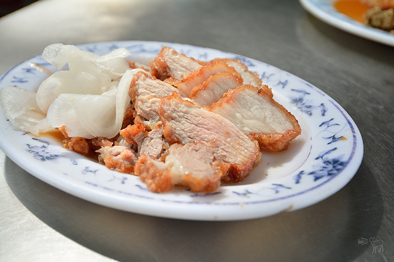 葉家肉粥:老台北中式早午餐,好吃的炸紅燒肉,慈聖宮美食,捷運大橋頭站