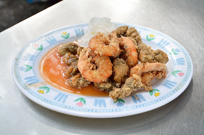 葉家肉粥:老台北中式早午餐,好吃的炸紅燒肉,慈聖宮美食,捷運大橋頭站