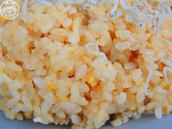 慈聖宮(Tsu-Sheng Temple)：呷飽祙【台北大同･大稻埕慈聖宮 美食廣場】必點魩仔魚炒飯+肉粥和炸物