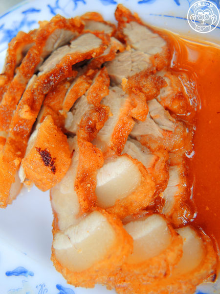 慈聖宮(Tsu-Sheng Temple)：呷飽祙【台北大同･大稻埕慈聖宮 美食廣場】必點魩仔魚炒飯+肉粥和炸物