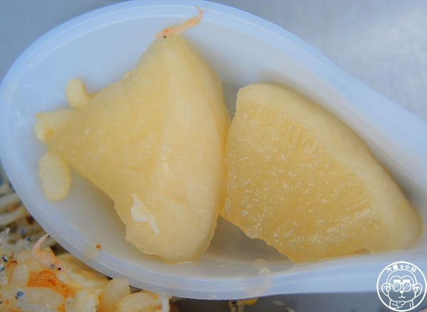 慈聖宮(Tsu-Sheng Temple)：呷飽祙【台北大同･大稻埕慈聖宮 美食廣場】必點魩仔魚炒飯+肉粥和炸物