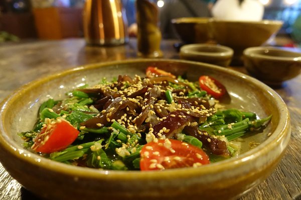 陶轤食堂:(胖樺食記) 三峽必吃美食「陶轤食堂」,以茶入菜的簡約美味佐以古色文物