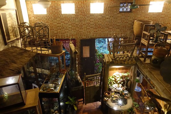 陶轤食堂:(胖樺食記) 三峽必吃美食「陶轤食堂」,以茶入菜的簡約美味佐以古色文物