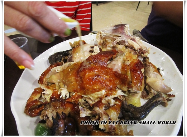 台灣磚窯雞三峽:台灣磚窯雞~~古早味雞油飯吃到飽