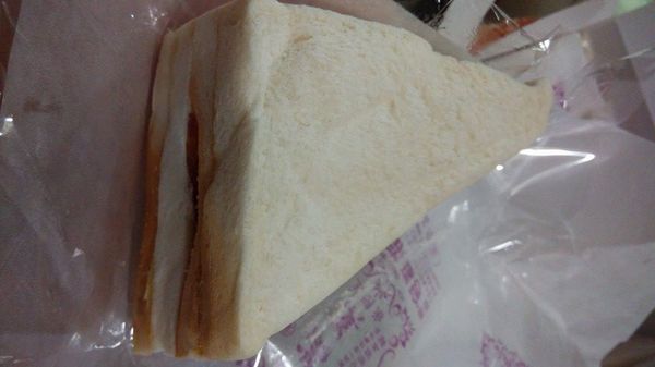 洪瑞珍三明治(中山店)：＊台中名產～洪瑞珍三明治！滿漢 原味 芝士 全麥＊