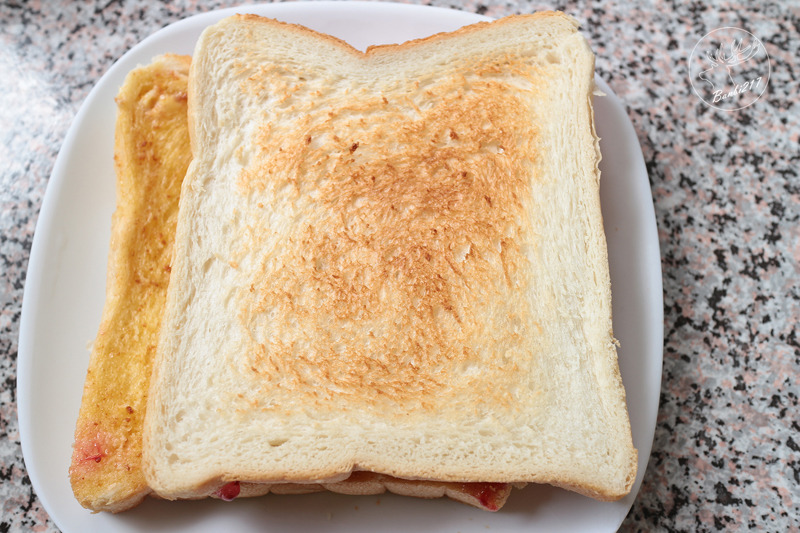 Banbi217 美食旅遊: 台中阿斗伯冷凍芋、烤吐司、綠豆湯、熱豆花、木耳蓮子湯(台中市中區美食)