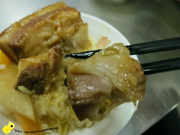 台中第二市場-聰明控肉飯vs李海控肉飯,控肉大對決-李海控肉
