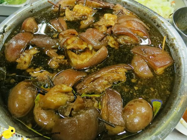 台中第二市場-聰明控肉飯vs李海控肉飯,控肉大對決-聰明控肉飯