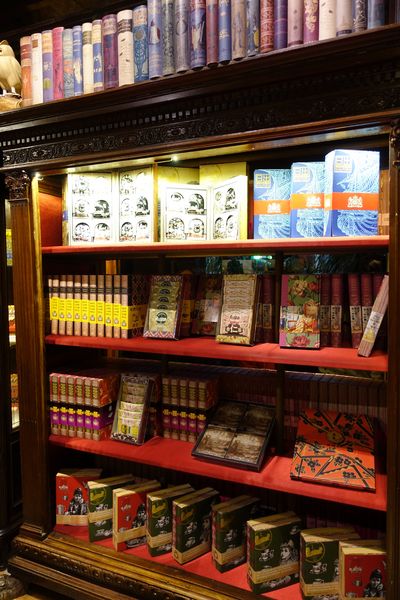 宮原眼科：(胖樺食記)台中必訪好吃冰淇淋「宮原眼科」。各種道地伴手禮復古道地名不虛傳