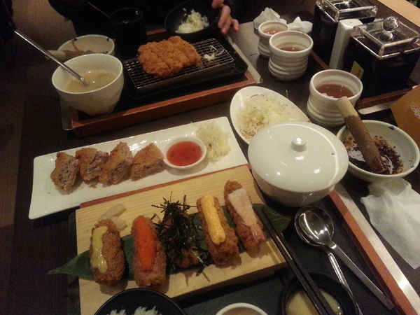 品田牧場(台中中友店)：台中中友-- 品田牧場