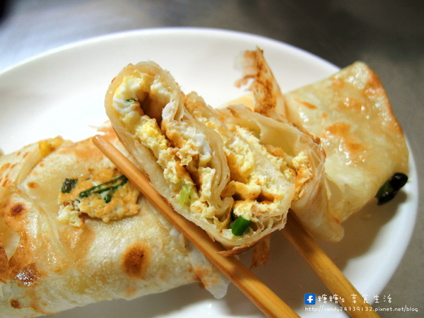 三佳早餐(民權店):〖台中│美食〗三佳早點(民權店) ❤ 火車站附近超人氣排隊早餐!!推薦他們家的燒餅油條,口感香脆不油膩,讓糖糖吃完又想再來一個!!