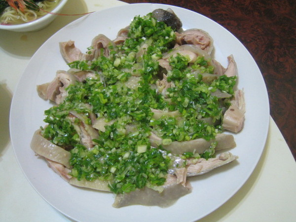 張吳記什錦麵：超大什錦麵體驗之吃了一肚子火