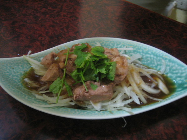 張吳記什錦麵：超大什錦麵體驗之吃了一肚子火