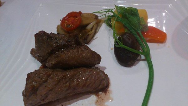 TASTY西堤(基隆信一店)：＊基隆～TASTy 優質好評！王品集團 西堤牛排＊