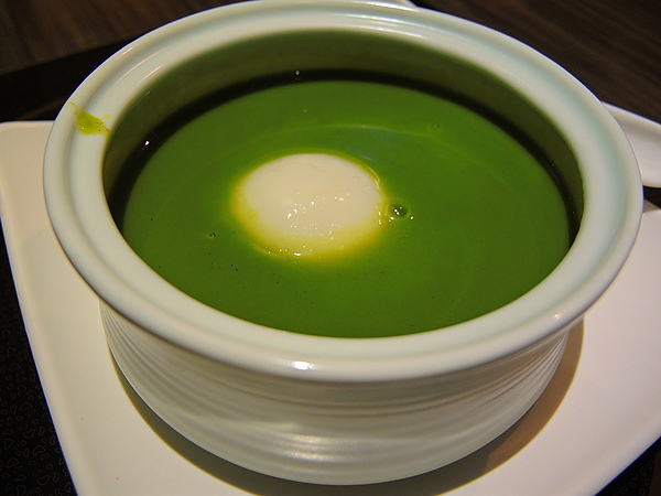 聚北海道昆布鍋(斗六家樂福店)：(食記) 斗六。聚北海道昆布鍋